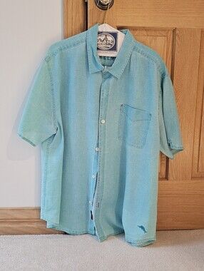 Tommy Bahama Men's Short Sleeve Button-Down in Aqua